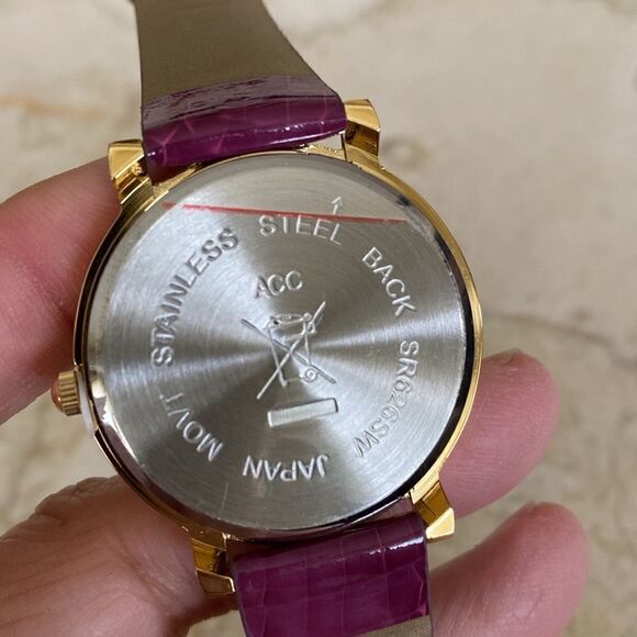 NEW! Crystal Embellished Purple & Gold Tone Stainless Steel Quartz Wristwatch - Picture 5 of 9